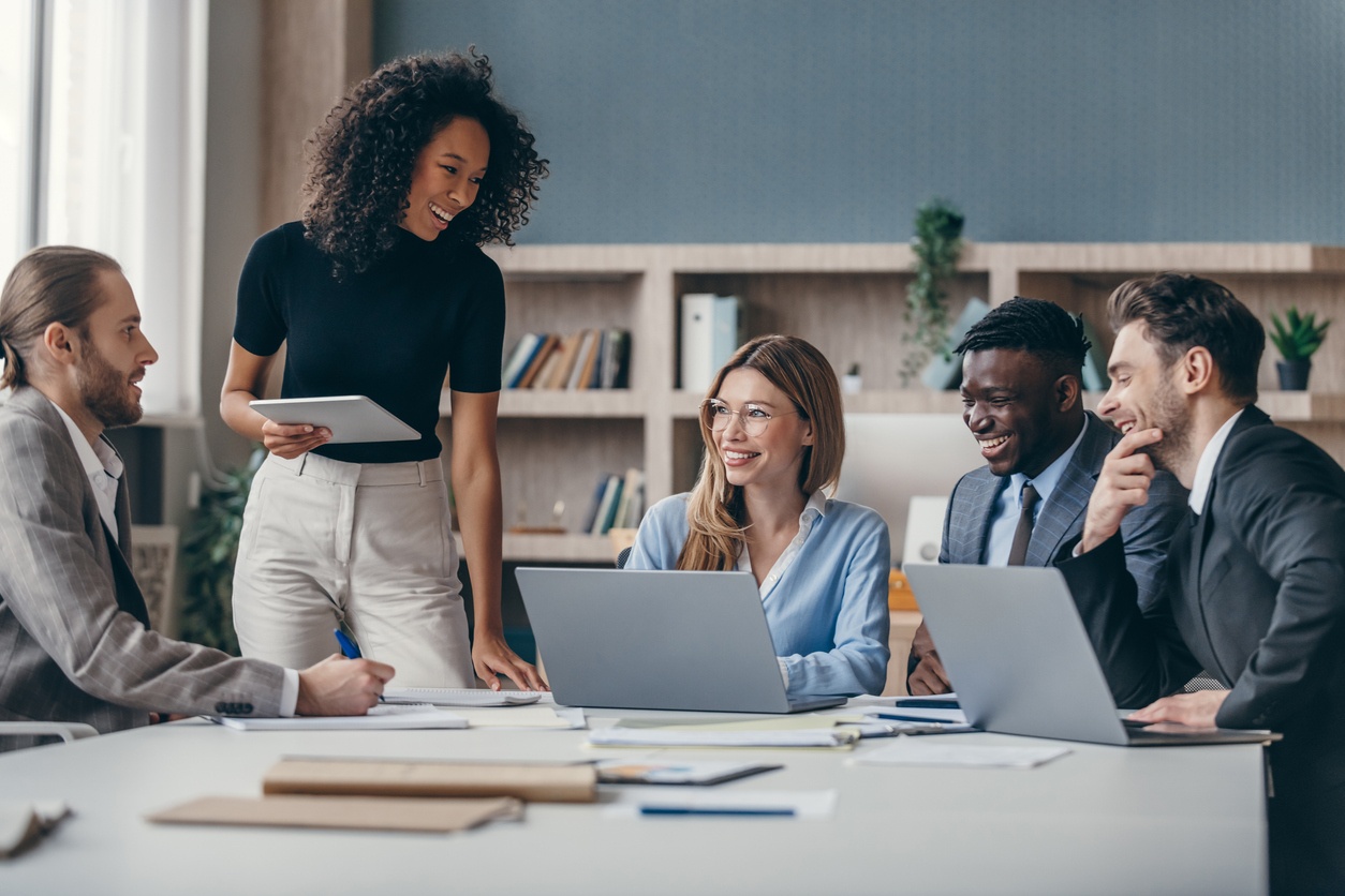 Positive Business Building: Thriving Workplaces with a Culture of Joy with Rich Sheridan & Professor Gretchen Spreitzer